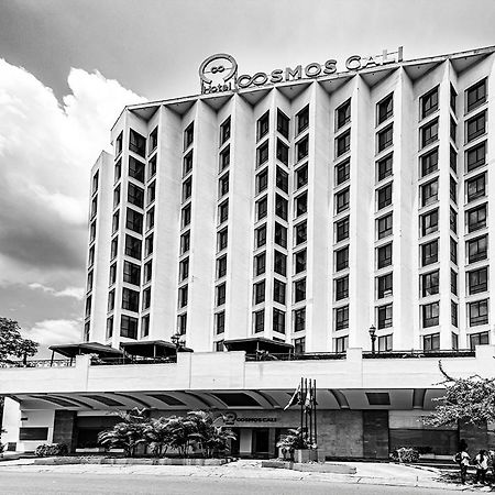 Hotel Cosmos 칼리 외부 사진