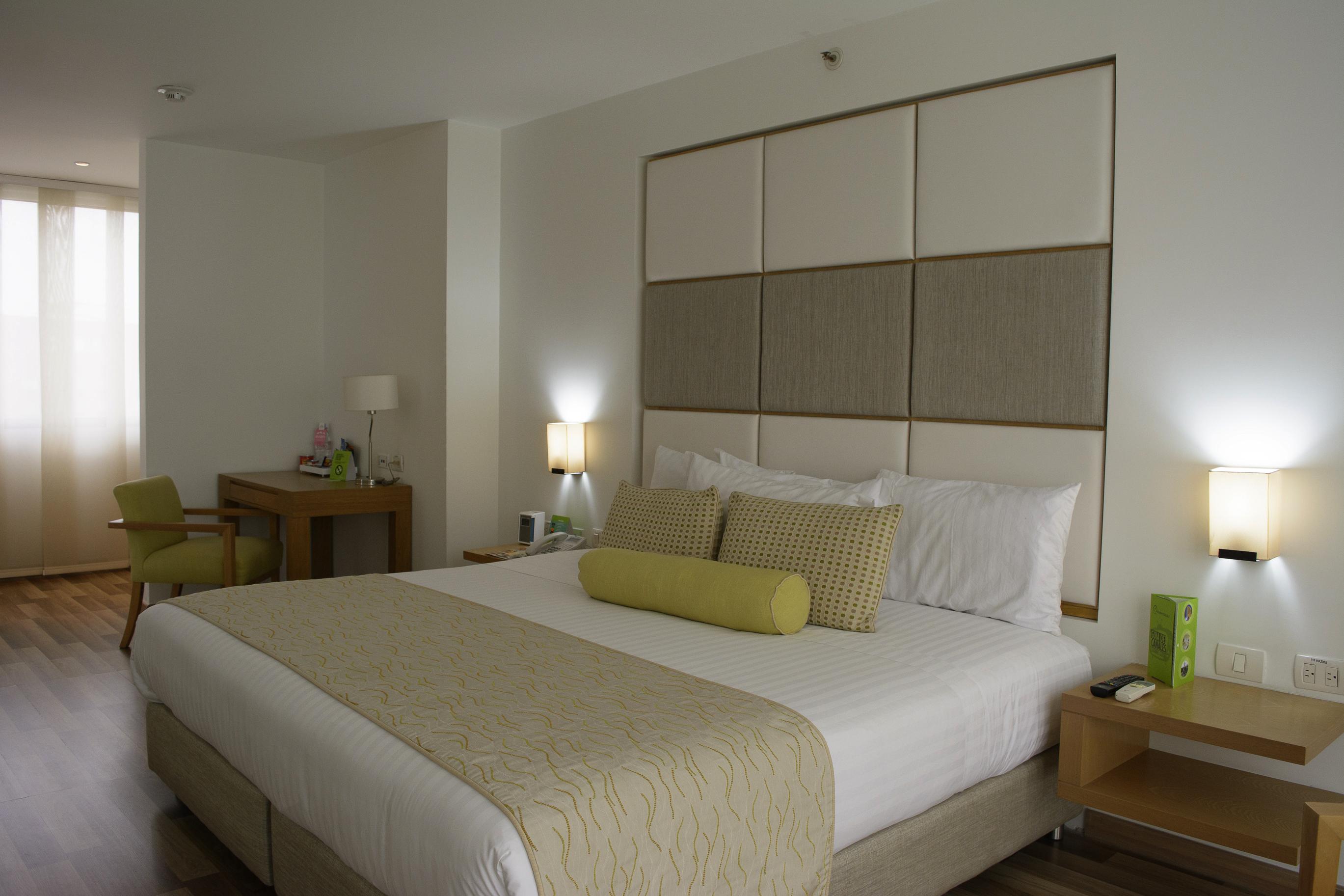 Hotel Cosmos 칼리 외부 사진