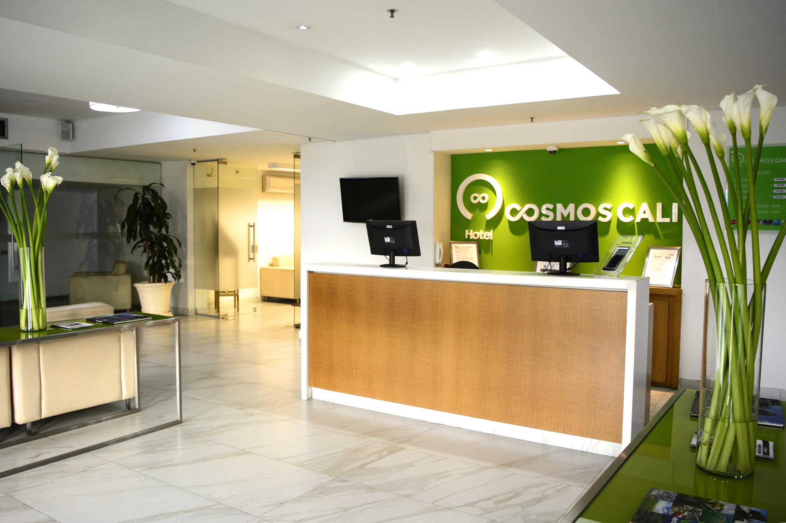 Hotel Cosmos 칼리 외부 사진